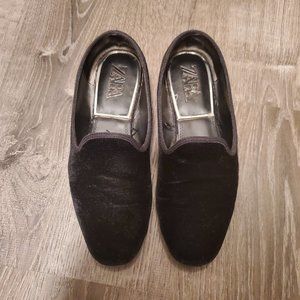 Zara velvet flats